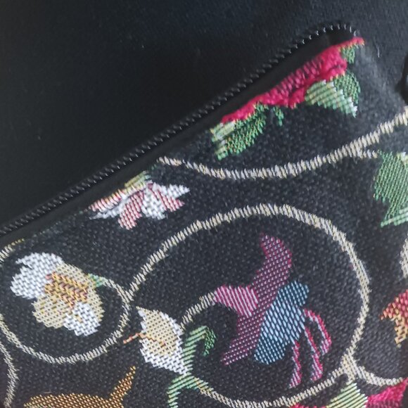 NWT Signare Tapestry Purse. - Picture 3 of 4